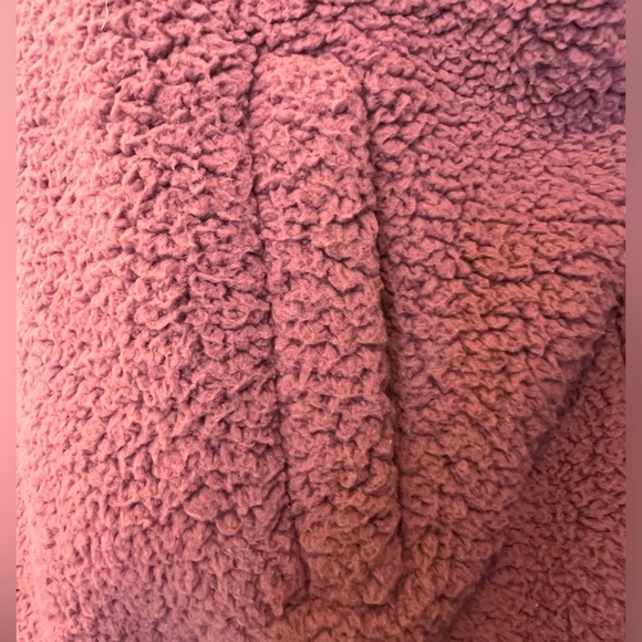 Old Navy Active - Sherpa 1/2 Zip Hoodie Pullover - Picture 4 of 5